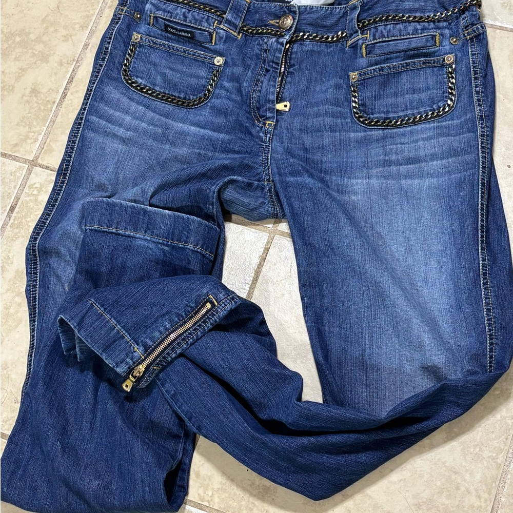 Women's Blue Jeans with Chain Detail